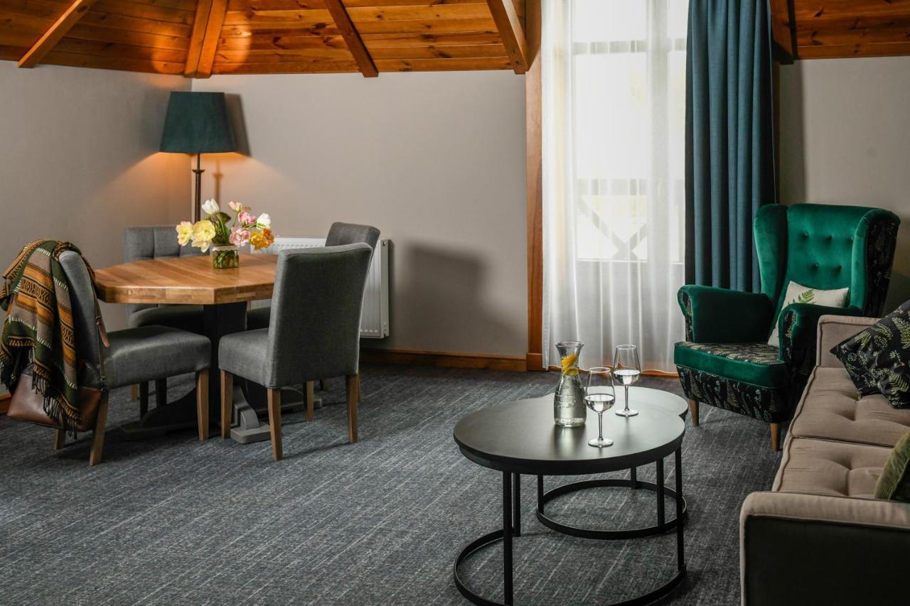 Hotel Folwark Lekuk Łękuk Mały Exterior foto
